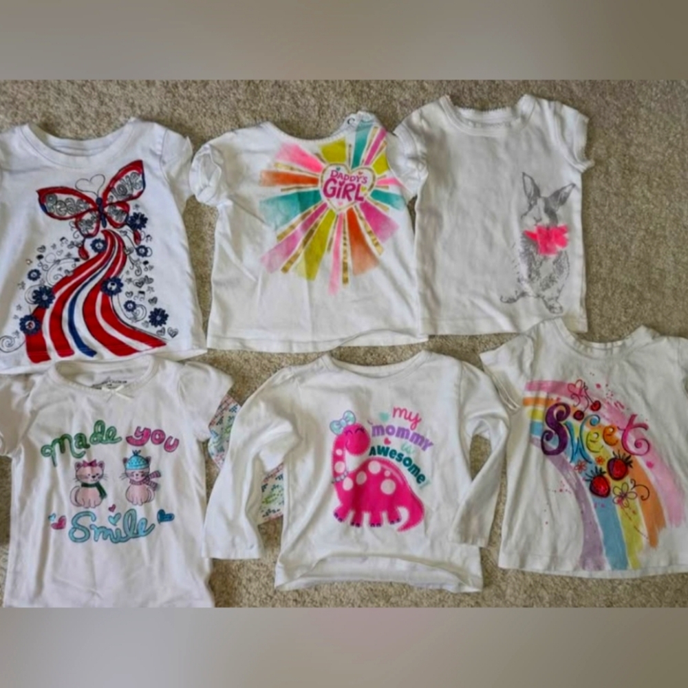 Baby Girl Size 12 Months Small lot Of Clothes